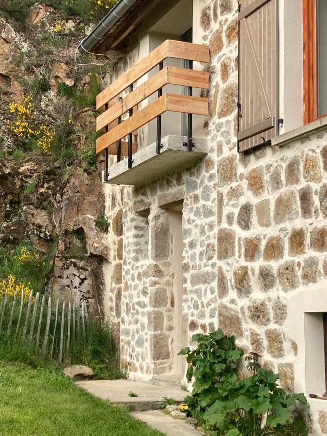 Moulin Des Comtes - Chambre Les Rochers Viverols Exterior photo